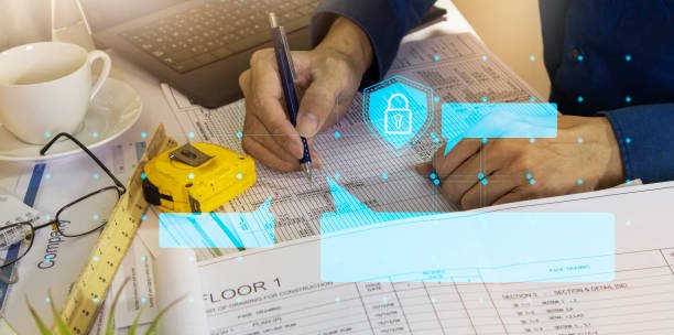 Persona certificando calidad de materiales y servicio